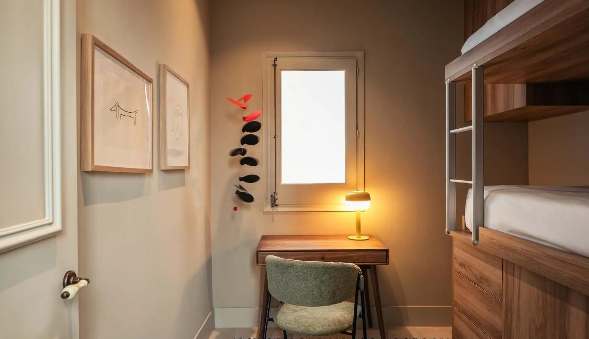 Lovely 6 Bedroom Flat In L'Eixample Barcelona Lejlighed